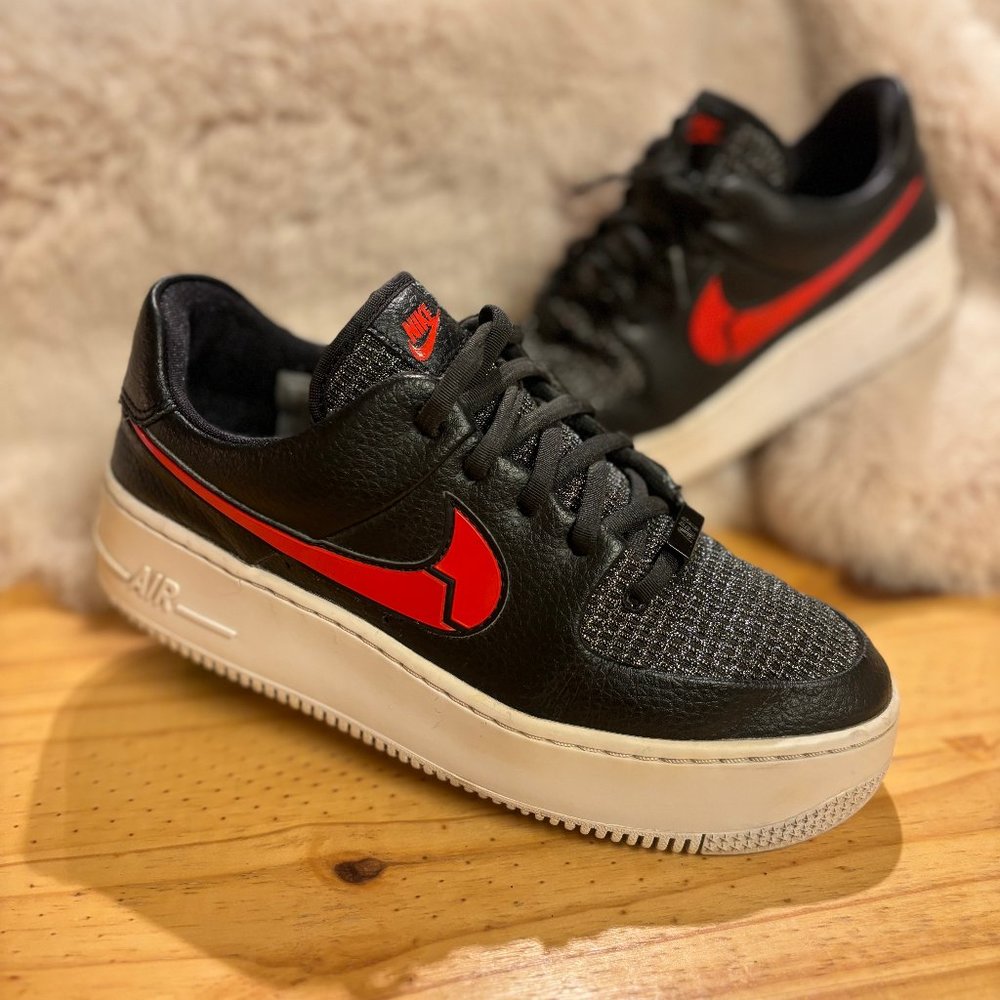 Sz 7 Nike W AF1 Sage Low “Valentine’s Day” CU4759-001